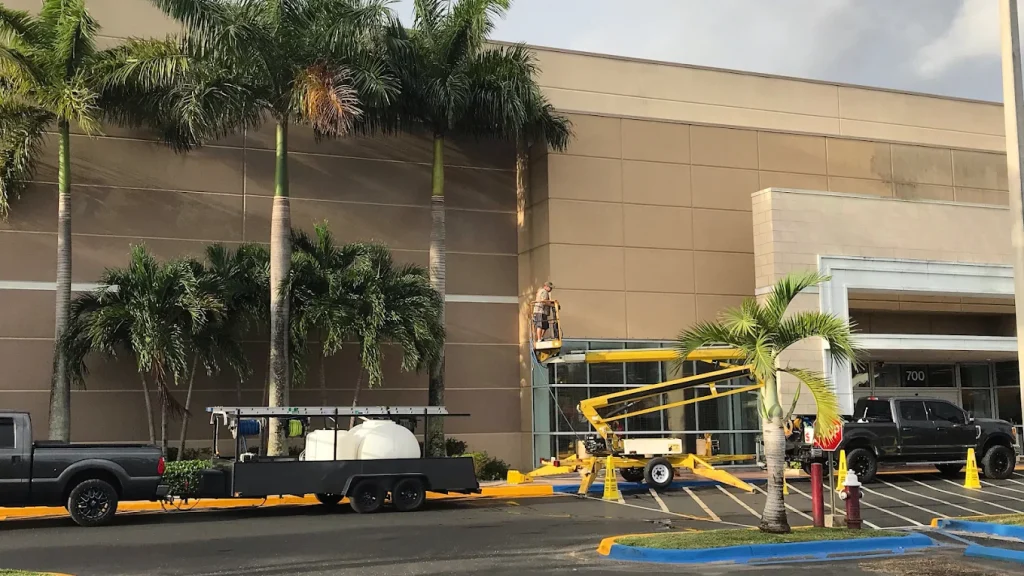 Pressure Washing West Palm Beach FL